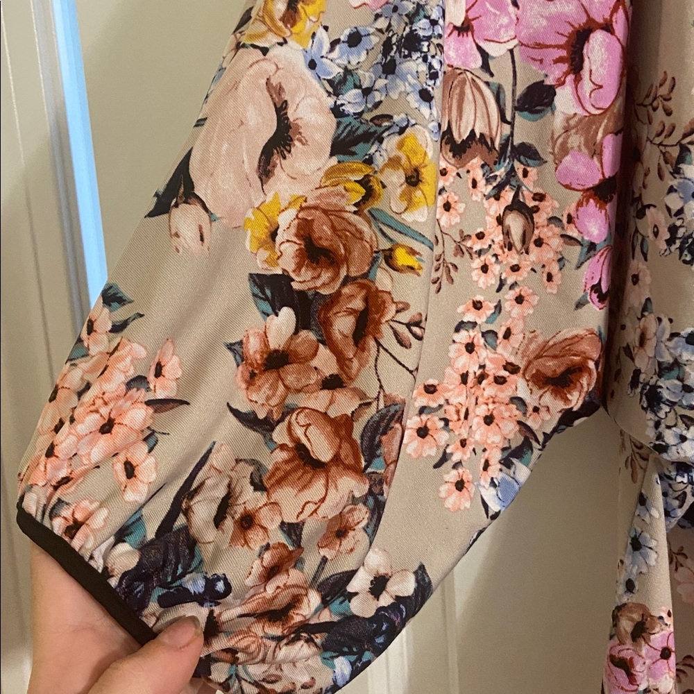 🧡 Women’s top - Picture 3 of 6